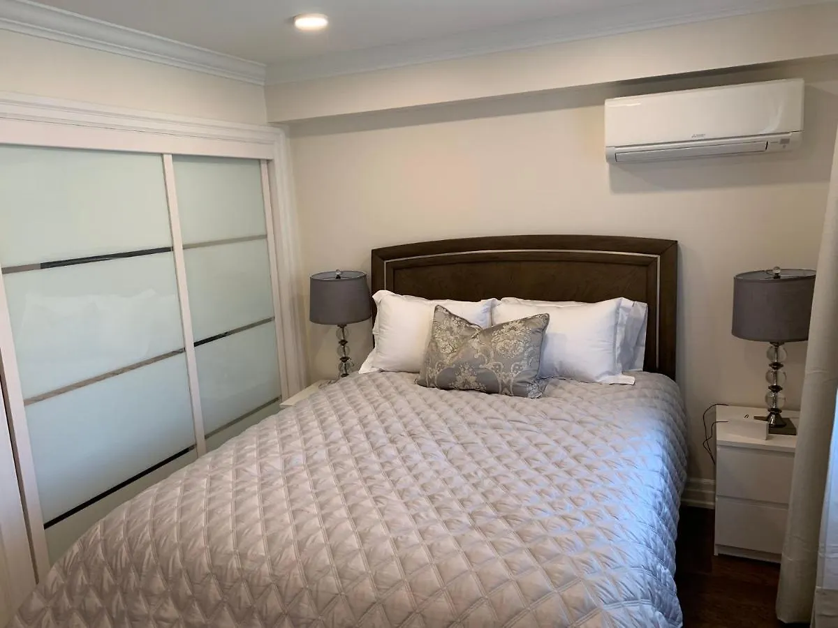 Luxury 2 Bedroom High Park Residence, Roncesvalles Village Toronto 0*,