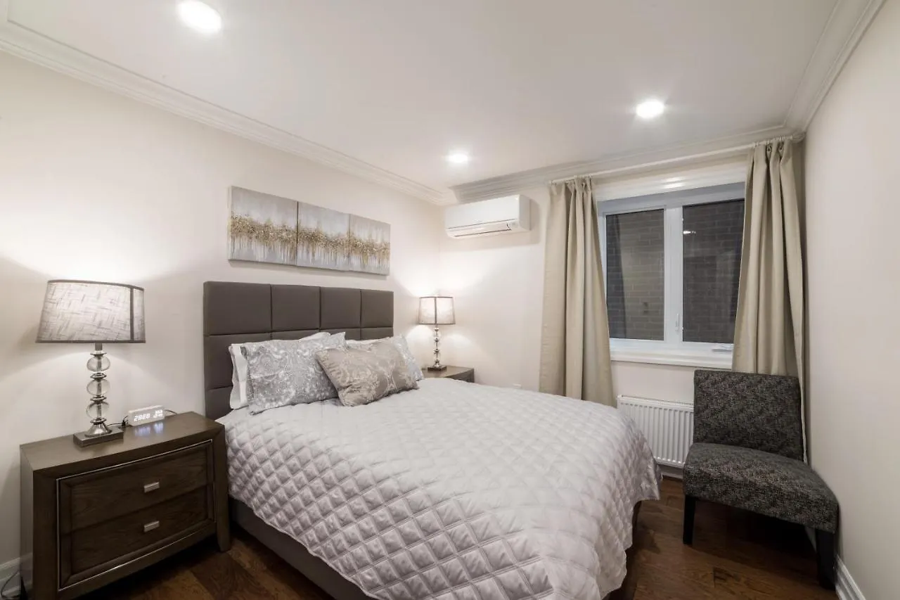 Luxury 2 Bedroom High Park Residence, Roncesvalles Village Toronto Apartment